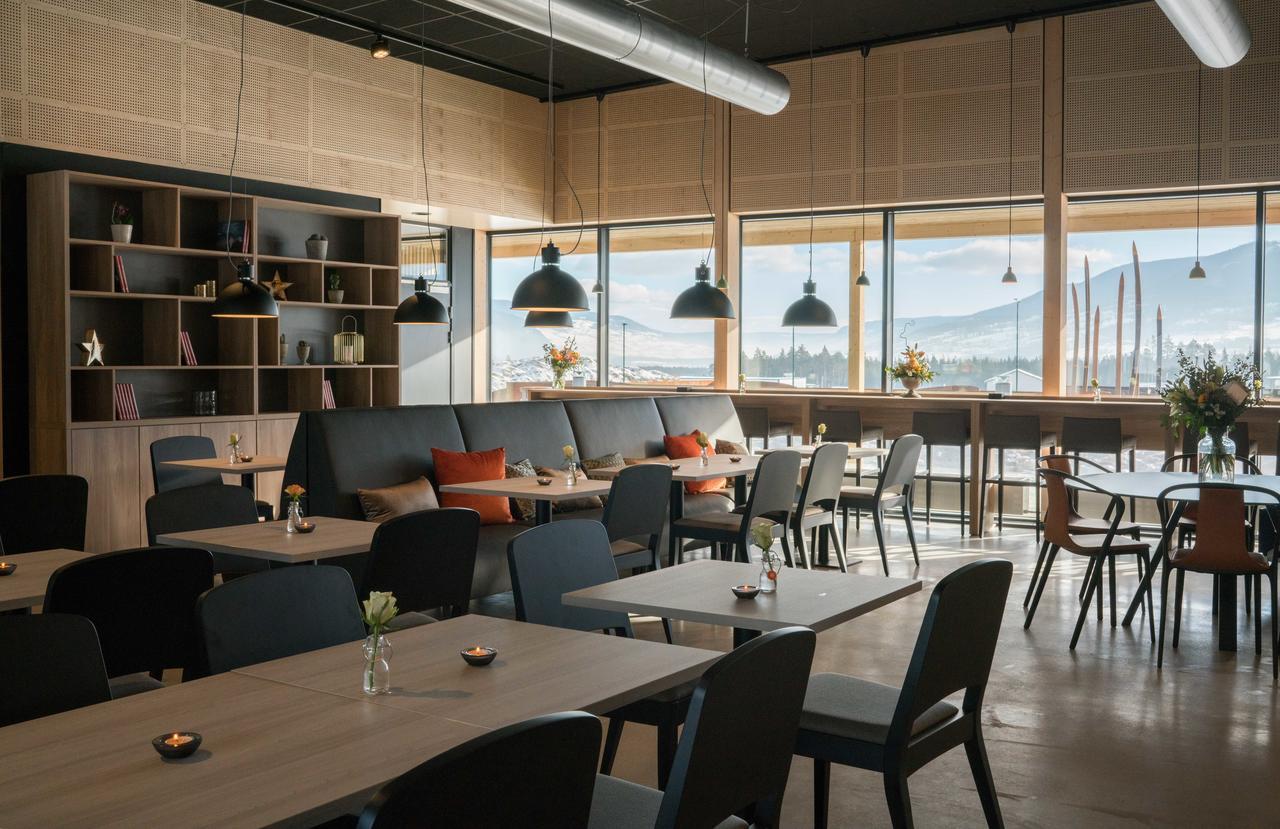 Thon Partner Hotel Винстра Екстериор снимка